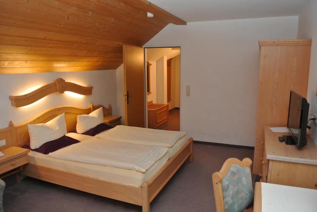 Hotel Gruberhof Innsbruck Igls B&B Esterno foto