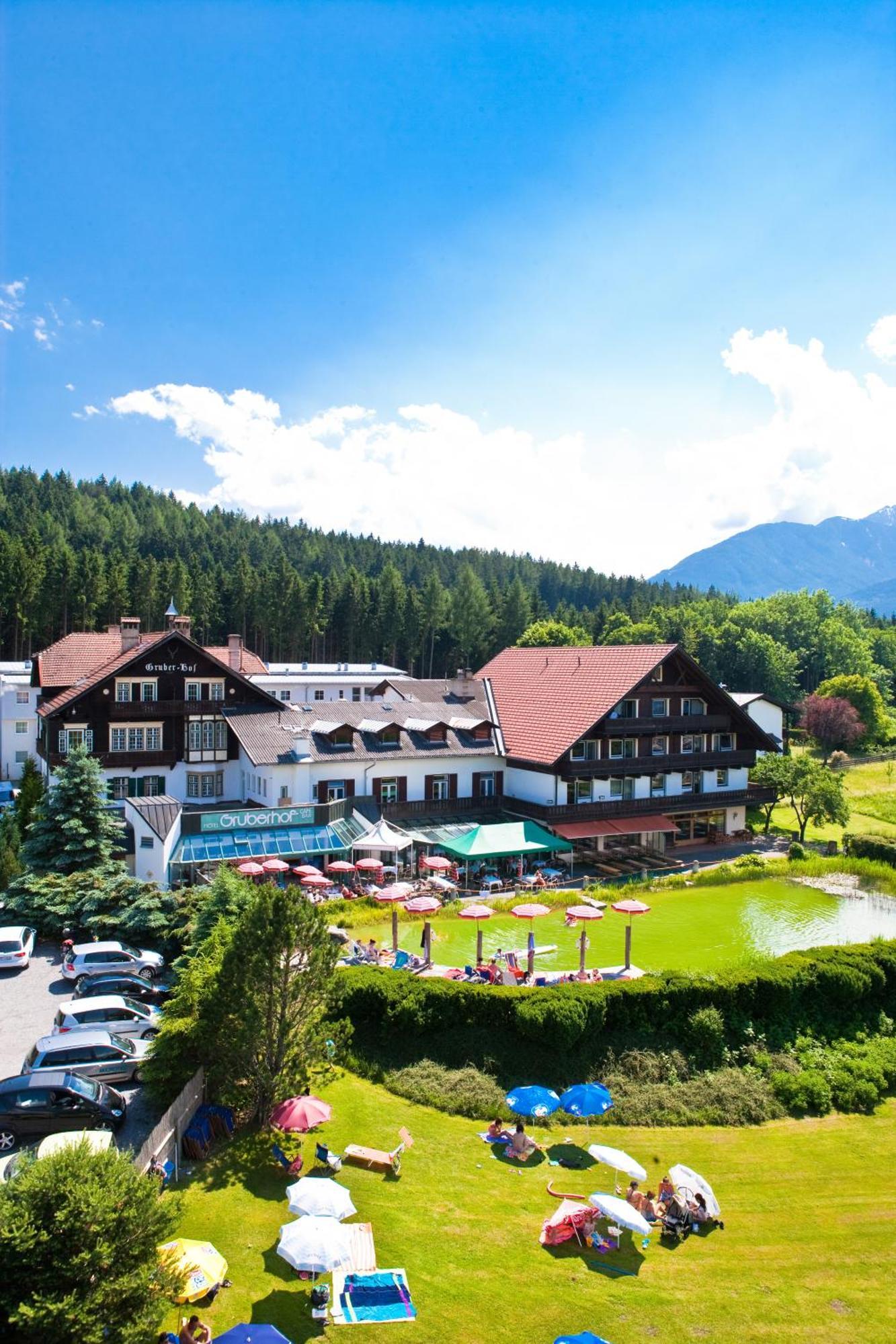 Hotel Gruberhof Innsbruck Igls B&B Esterno foto